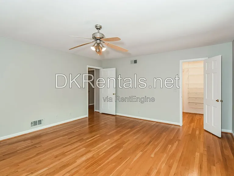 1176 Hampton Hall Dr NE — Photo 13