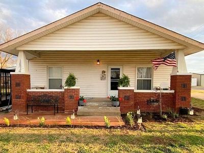 15 E Main St, Davenport, OK, 74026