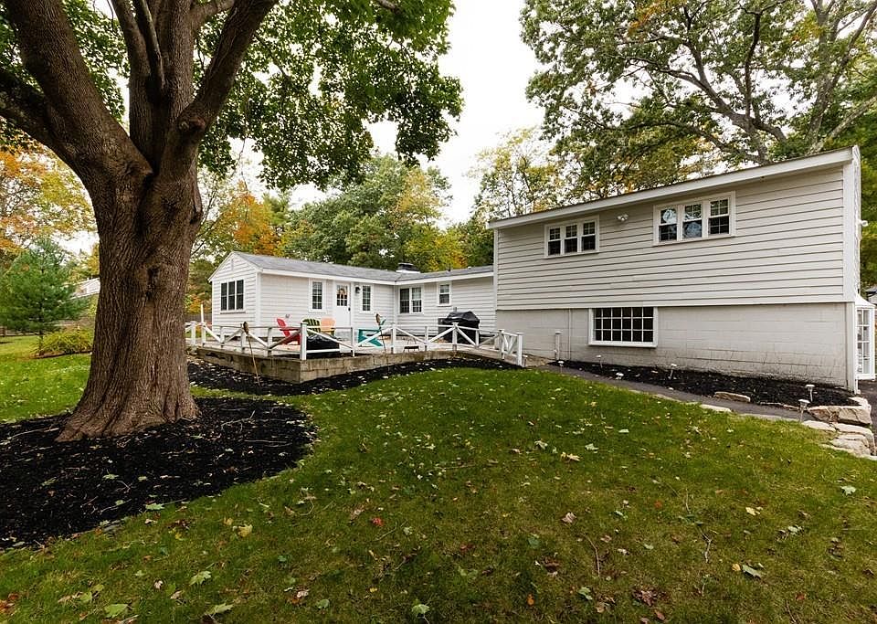 44 Cushing St, Hingham, MA 02043 Zillow