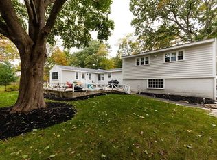 44 Cushing St, Hingham, MA 02043