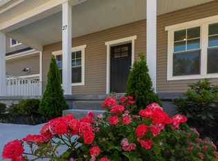 27 Lilac Ave, Bellingham, MA 02019