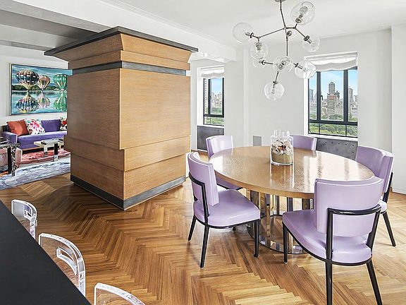 4th image of 25 Central Park W APT 26J