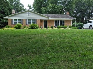 1015 Nora Dr, Silver Spring, MD 20904