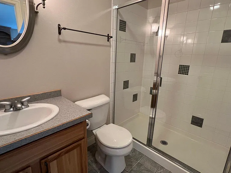 16107 Grand Bluff Cir — Photo 21