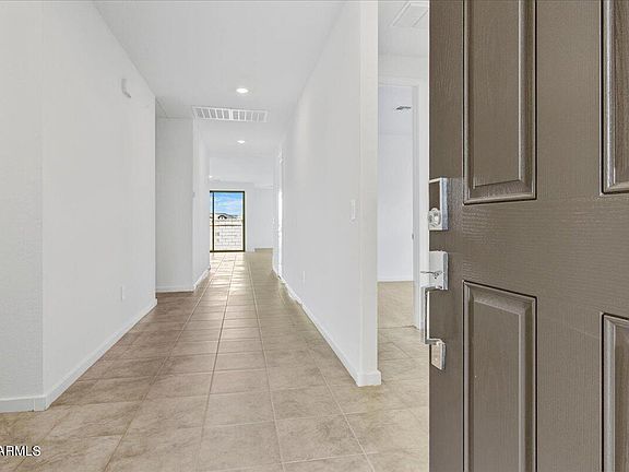 4th image of 4526 W HANNAH Street
