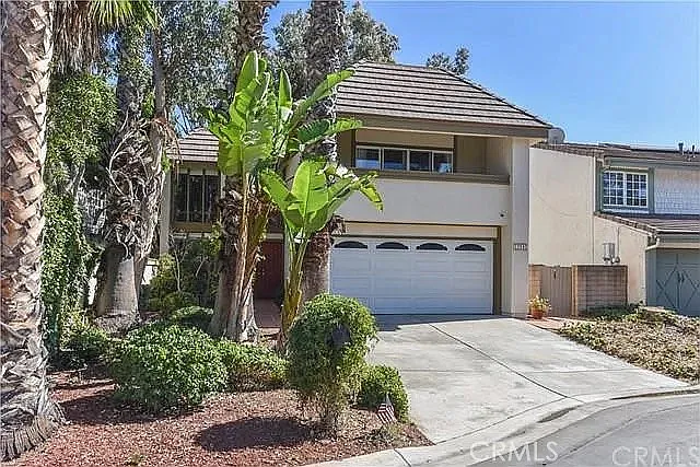 17842 Arbor Ln — Photo 2