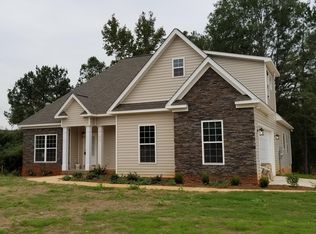 8 Deer Run Dr, Forsyth, GA 31029
