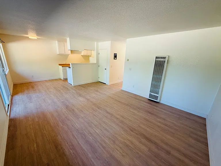 3624 Terry Ln #7 — Photo 4