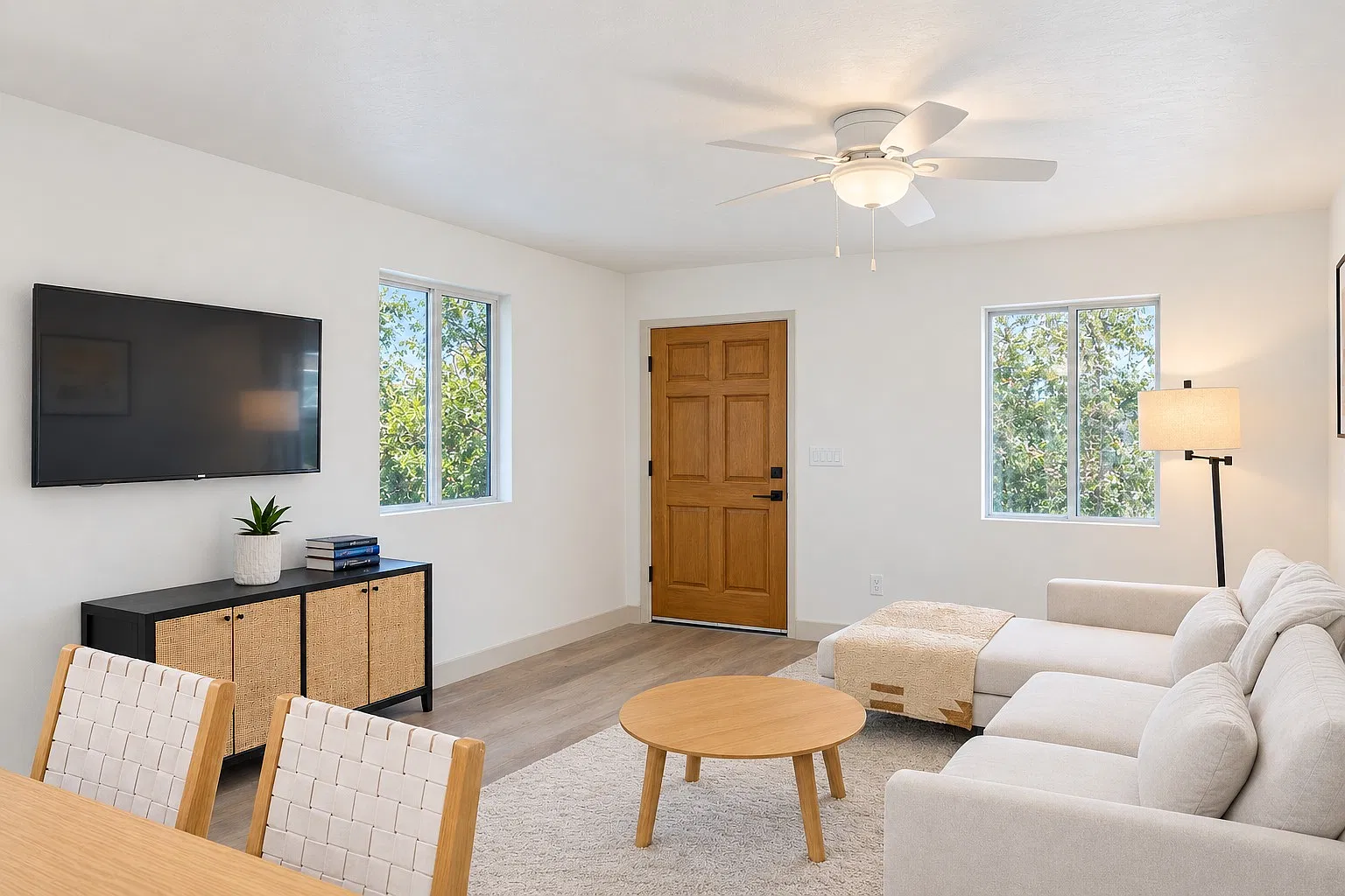 1 bed, 550 sqft, $2,325 — Photo 1