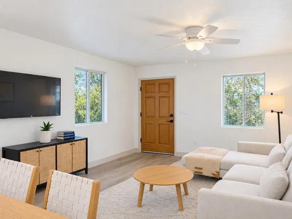 3833 Front St APT 6, San Diego, CA 92103