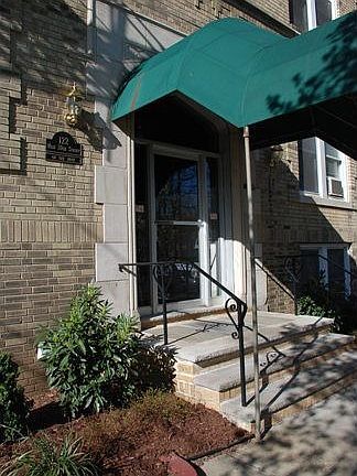 Entrance to Bldg.
