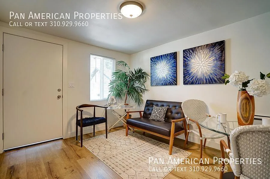 3 bed, 750 sqft, $2,295 — Photo 4