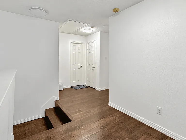 7848 Ravens Cliff Dr — Photo 20