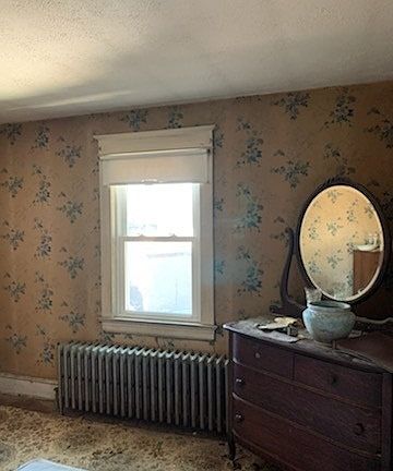 5th image of 523 N Main St