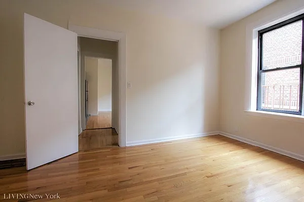 Rented by Living New York | media 11