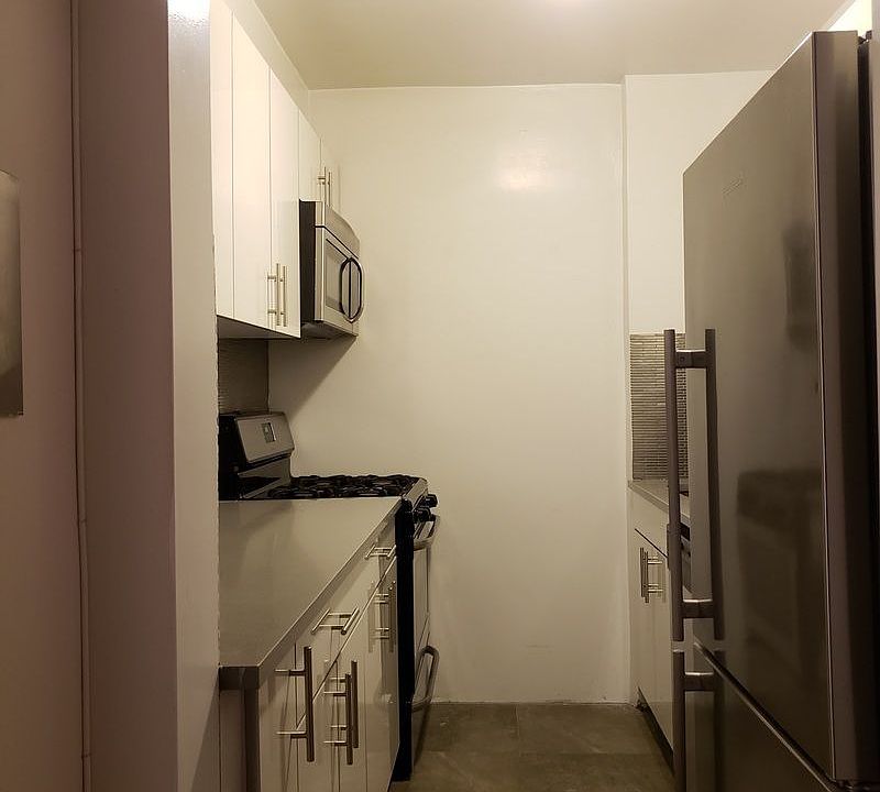 1st image of 445 E 77th St APT 3C