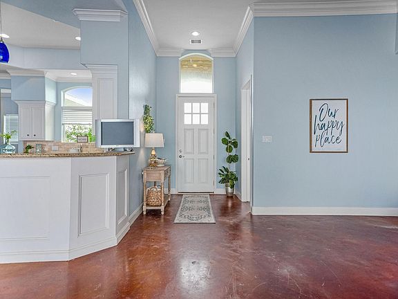 3rd image of 842 County Road 478