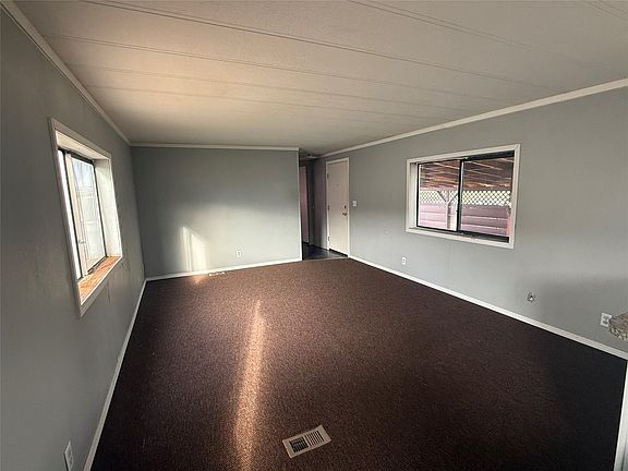 3rd image of 2873 Village Rd