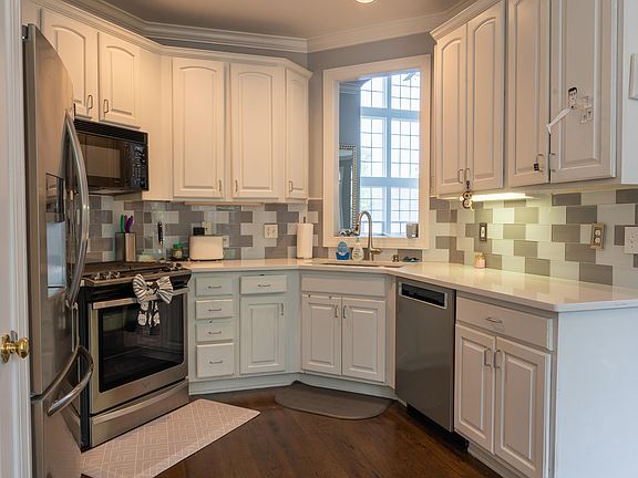 2nd image of 114 Nolen Ln