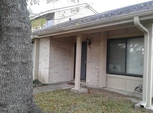 10375 Huntington Place Dr #375, Houston, TX 77099