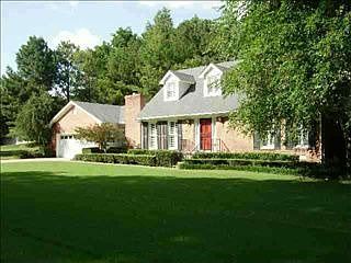 2nd image of 1010 Timothy Dr
