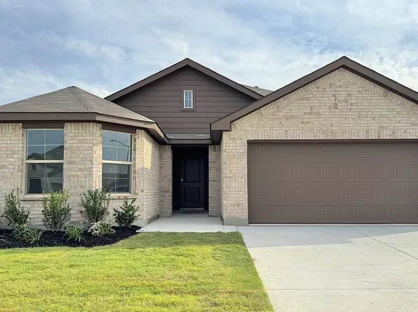 9409 Mountain Pass Dr, Fort Worth, TX 76108