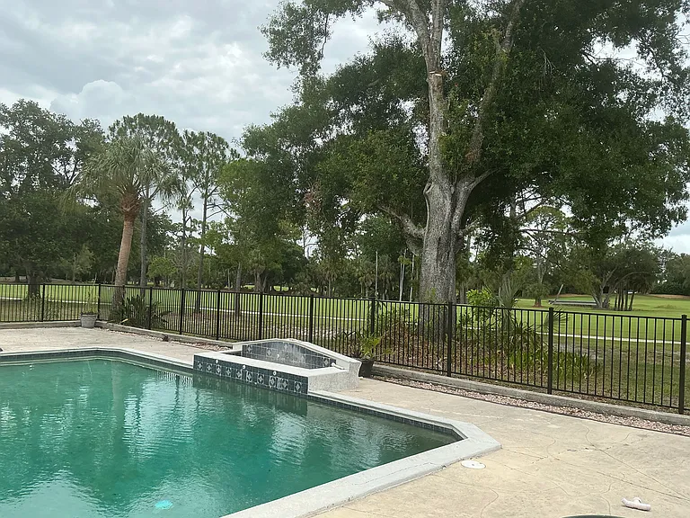 502 Magellan Dr — Photo 23