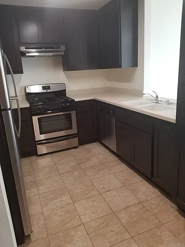 405 Eastwood Ave Photo 1