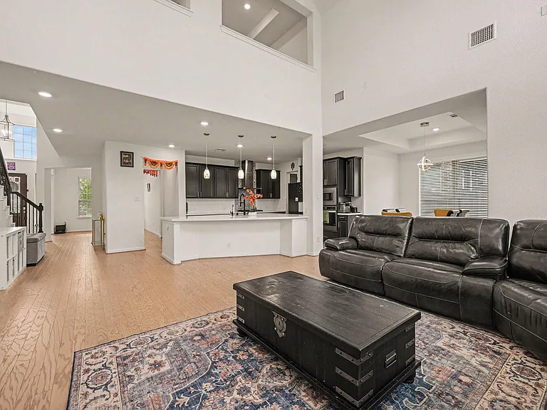 2107 Brooke Avery Dr — Photo 11