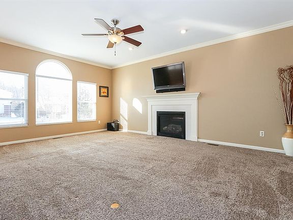 5th image of 1646 Squires Wood Ct