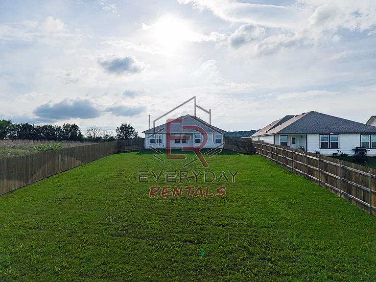 7316 Gilbert Dr — Photo 15