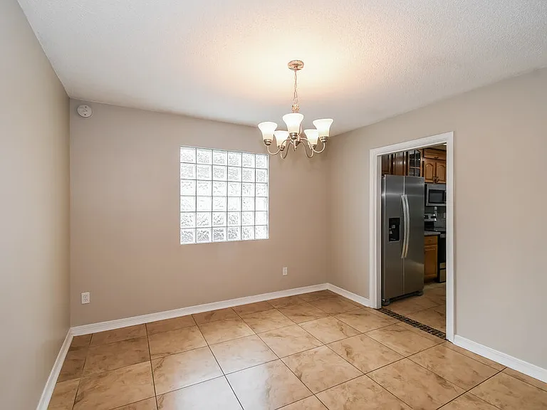 2852 Lantana Lakes Dr E — Photo 6