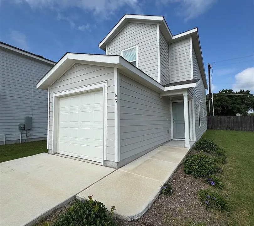 63 Trinity Cir