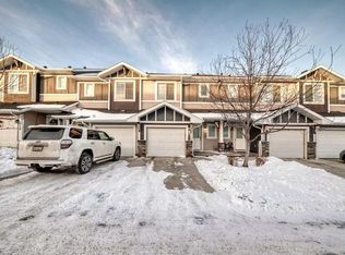 300 S Marina Dr #115, Chestermere, AB T1X 0P6