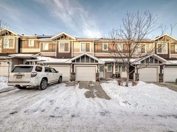 300 S Marina Dr #115, Chestermere, AB T1X 0P6