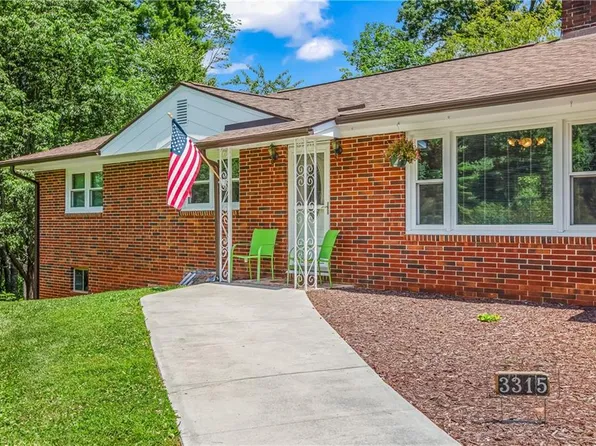 3315 State Highway 18 S, Sparta, NC 28675