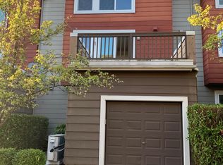 2455 NE Park Dr, Issaquah, WA 98029