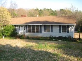 601 Mountain View Cir, Gainesville, GA 30501