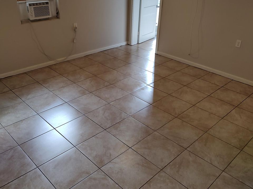 1st image of 3755 Scenic Hwy N APT 3