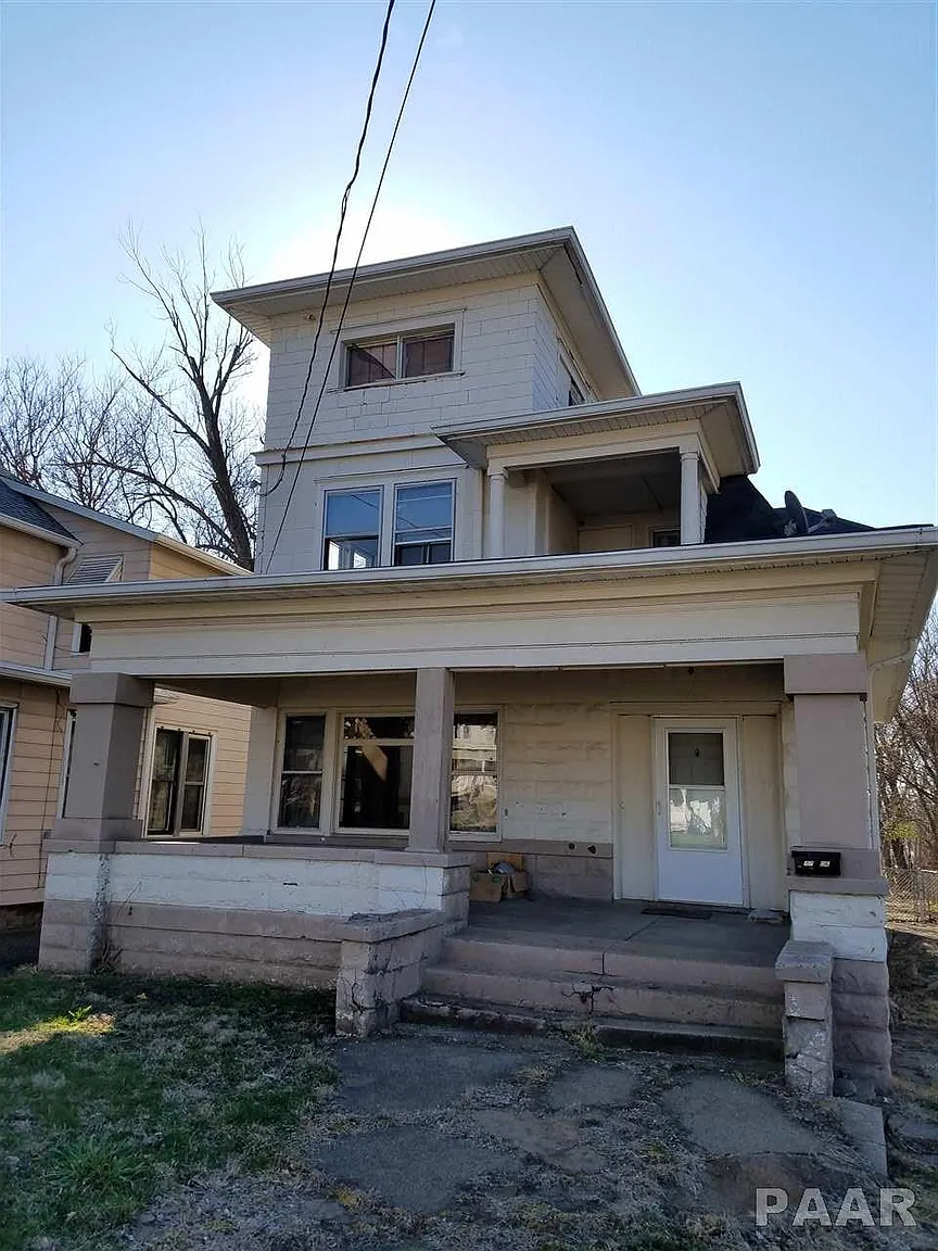 1706 NE Jefferson Ave photo 1