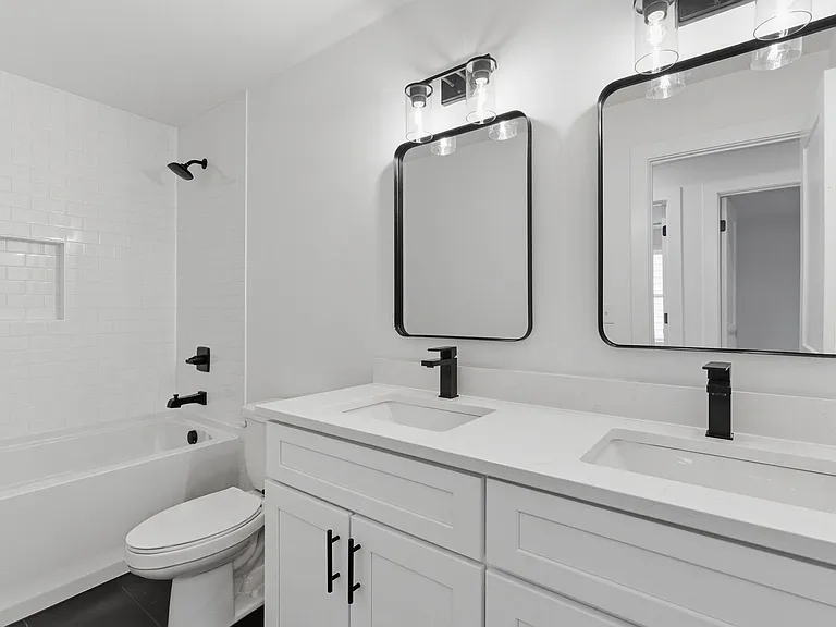 1024 Scenic View Ct — Photo 12