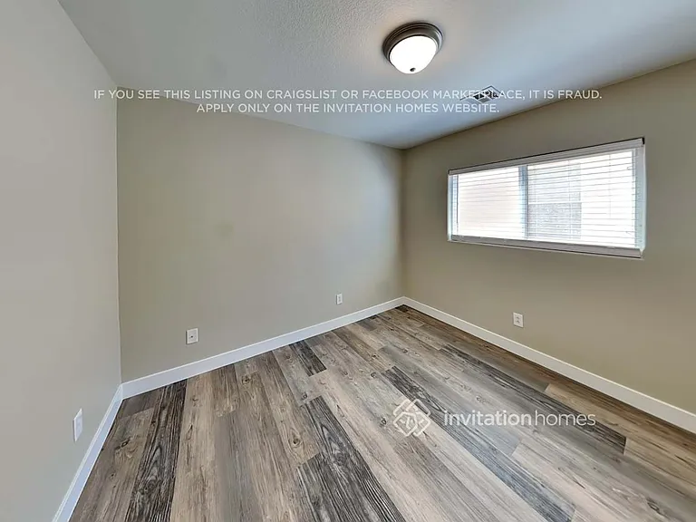 133 Gilliflower Ave — Photo 12