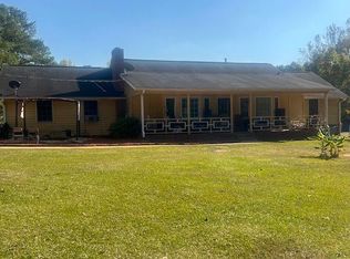 255 Deer Run Rd, Ellenwood, GA 30294