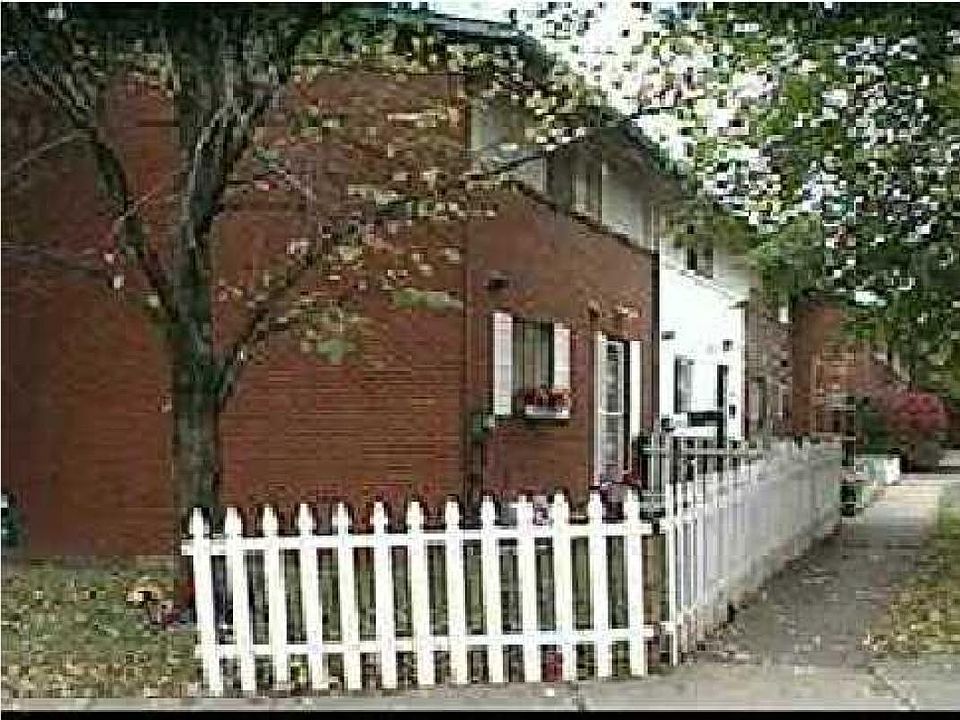 1st image of 2440 Park Hill Dr