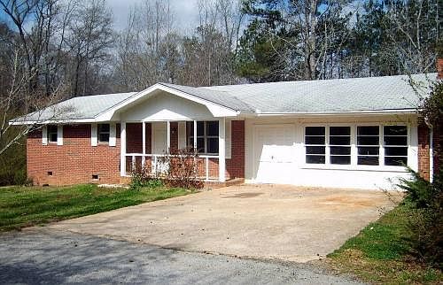 1st image of 91 White Oak St