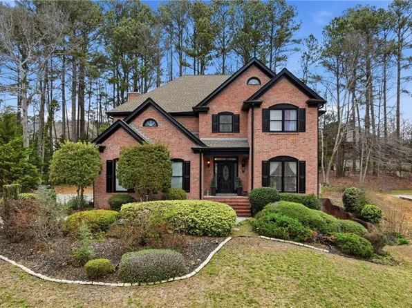 138 Tara Blvd, Loganville, GA 30052