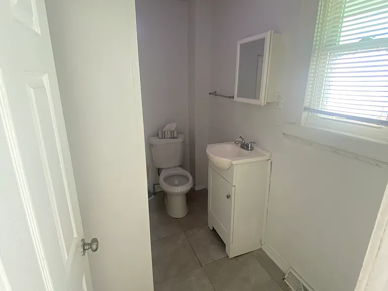 9 Eagle St #1 — Photo 7