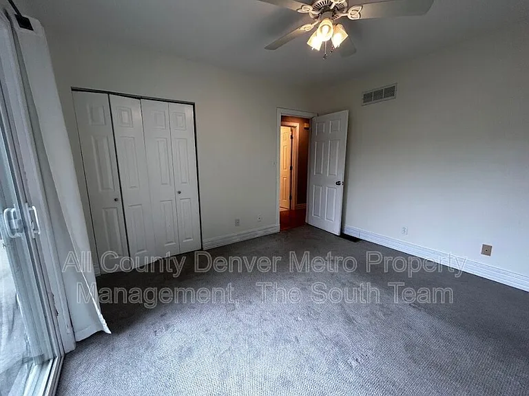 2820 S Acoma St — Photo 10