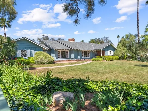 461 W Sunset Dr, Redlands, CA 92373