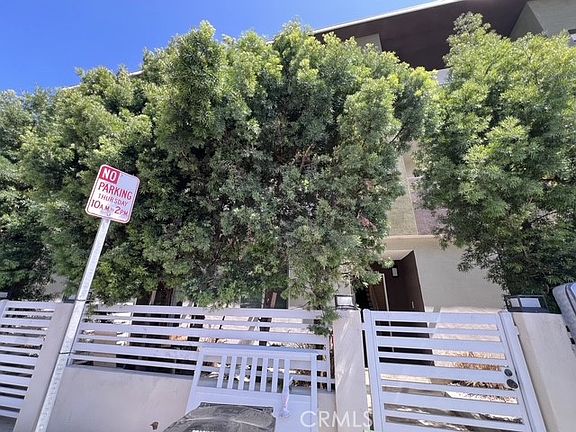 4th image of 3855 139th St